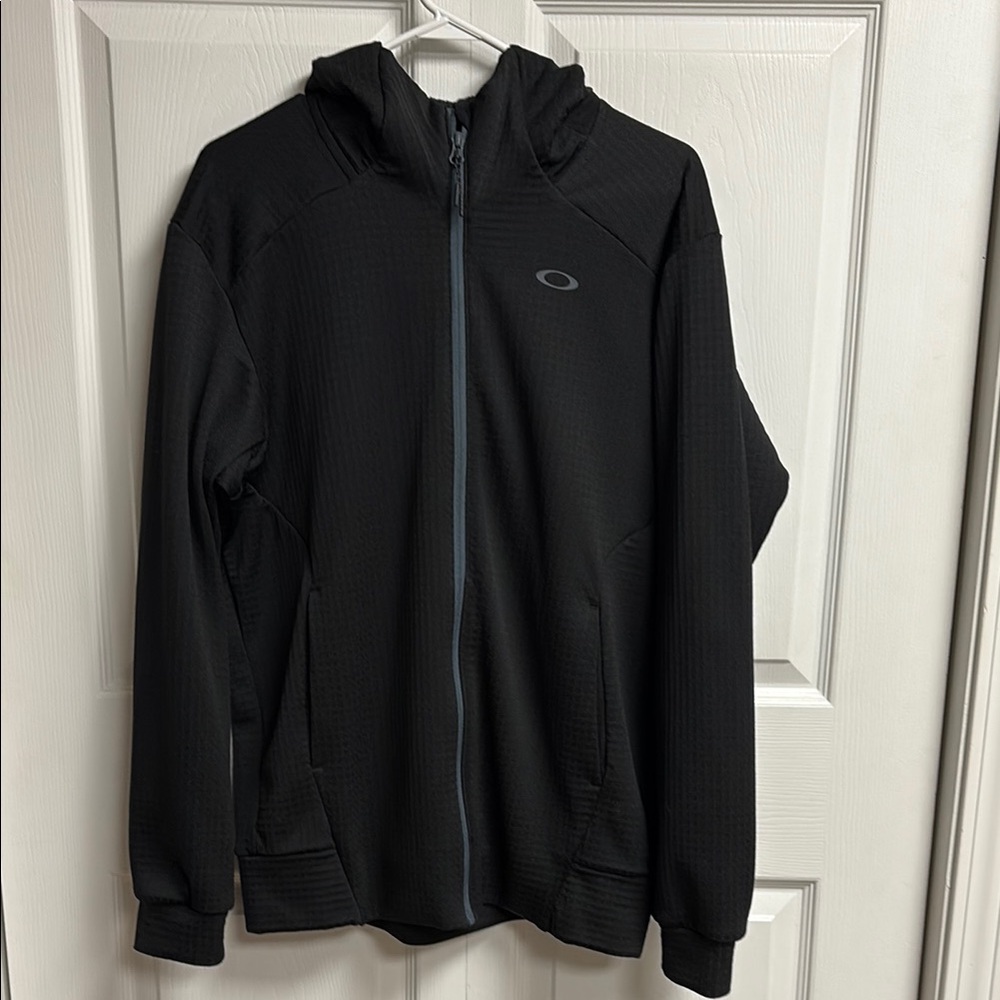 Oakley Black Performance Jacket with Full-Length Zipper